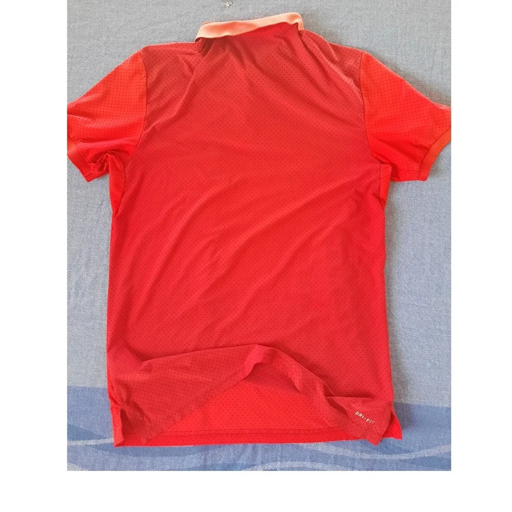 Nike Golf Men Medium Dri-FIT Performance  Perforated Mesh Polo Red 685221-657
